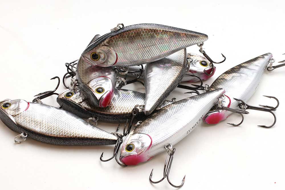 Lucky Craft LV Series LV500-070SPCR Fishing Lure, Lipless Crankbait,  Sinking, Bass, 2-Hook, Glass/Brass D&B Supply